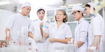 co-nen-hoc-cao-dang-duoc-khong-1