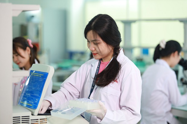 tot-nghiep-nganh-duoc-ra-truong-lam-gi-1