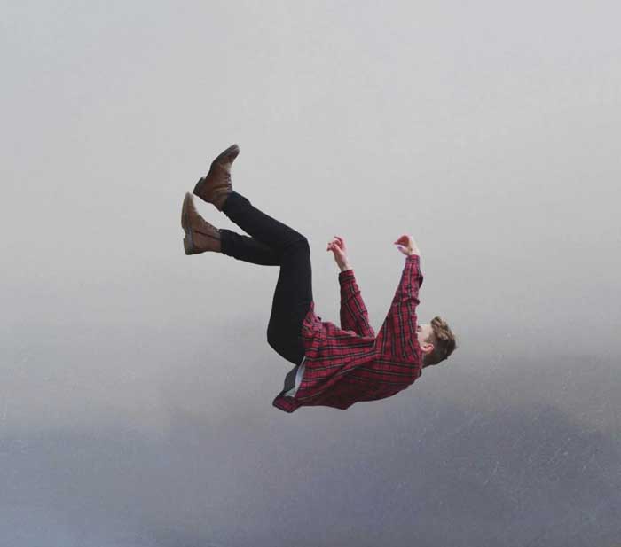 mo-thay-roi-tu-tren-cao