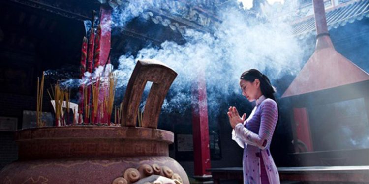 mo-thay-thap-nhang-1