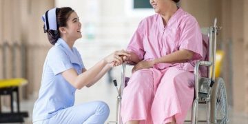 Điều dưỡng chuyên ngành Phục hồi chức năng: Học gì, làm ở đâu?
